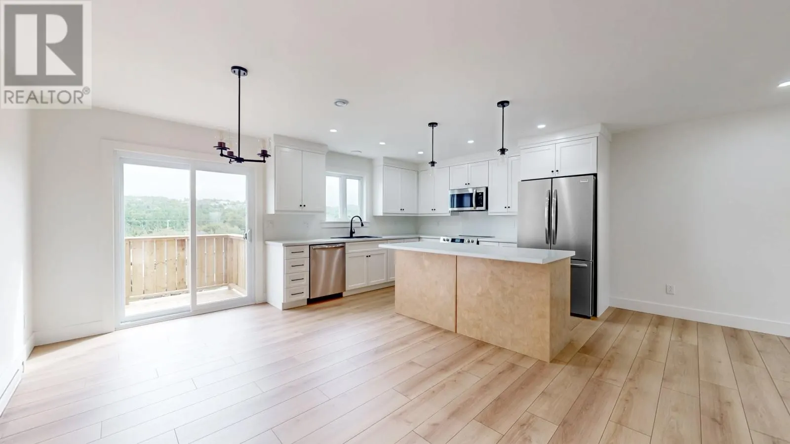 33 Gosses & Rogers Crescent
