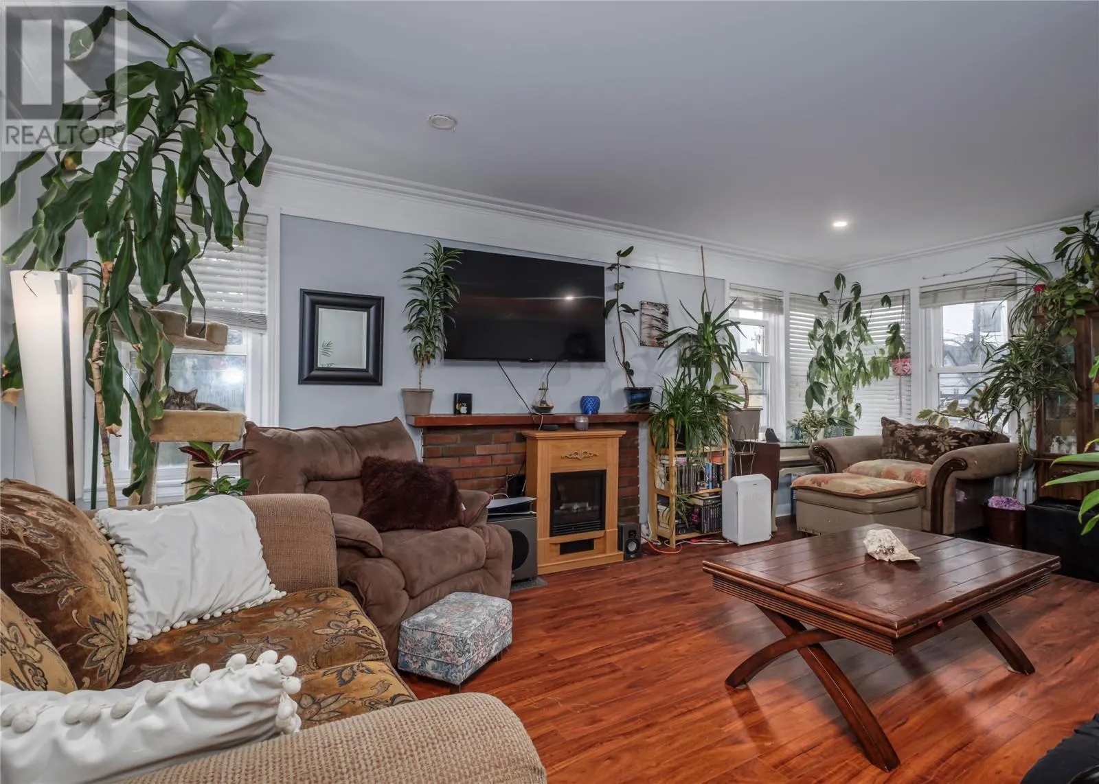 29 Howley Ave Extension