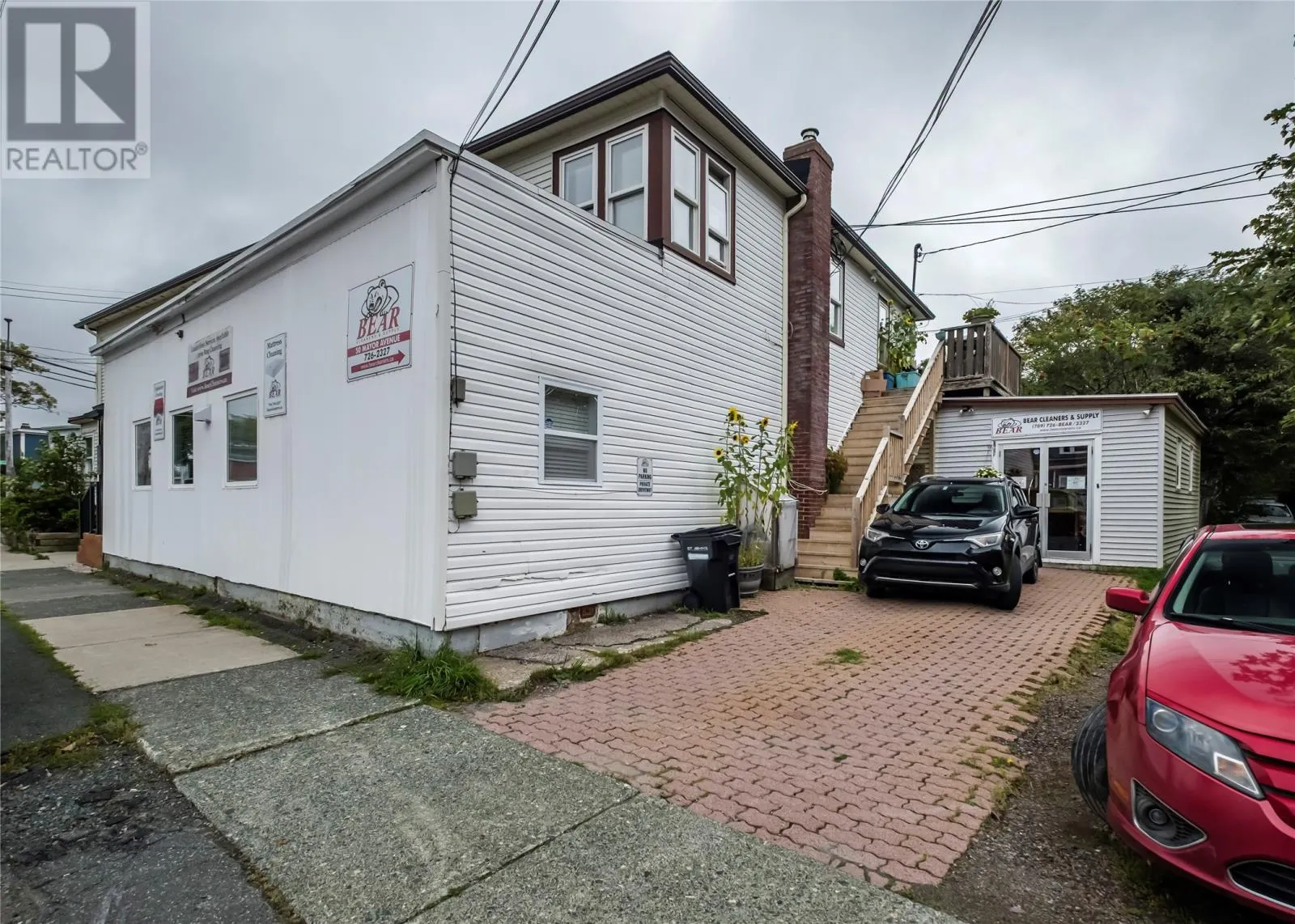 29 Howley Ave Extension