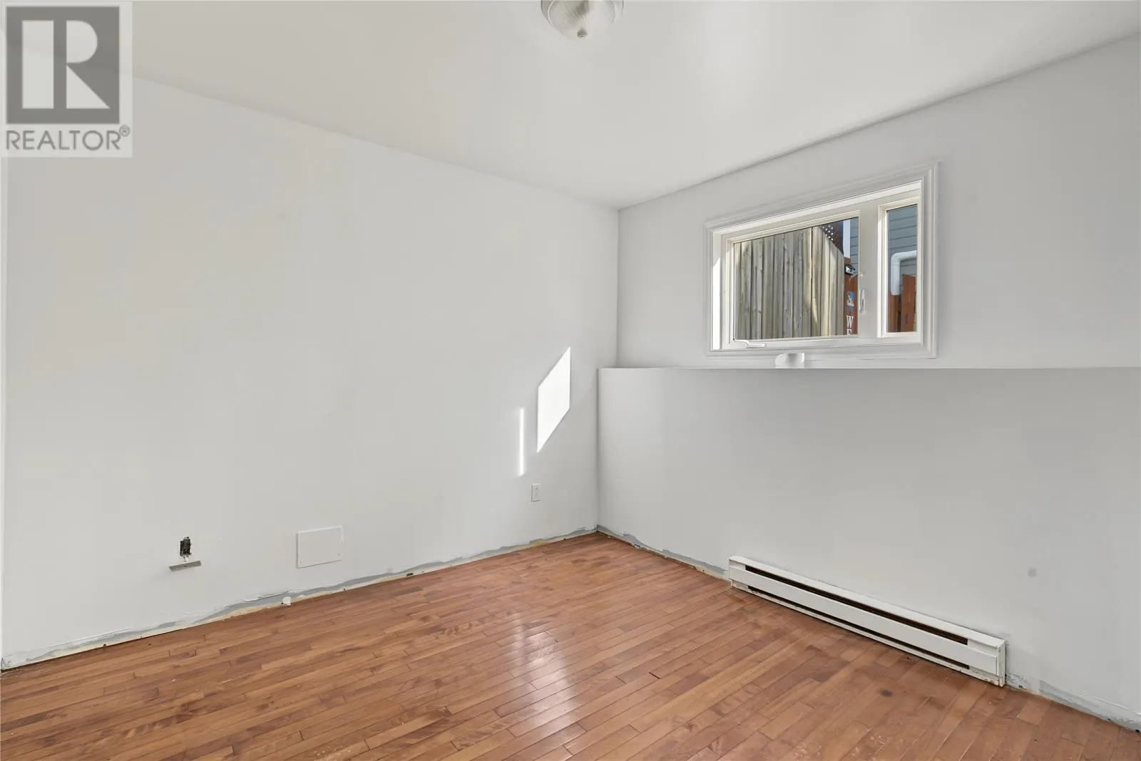 24 Gary Drive
