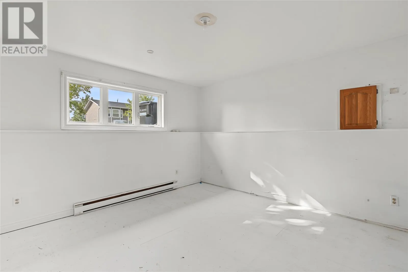 24 Gary Drive