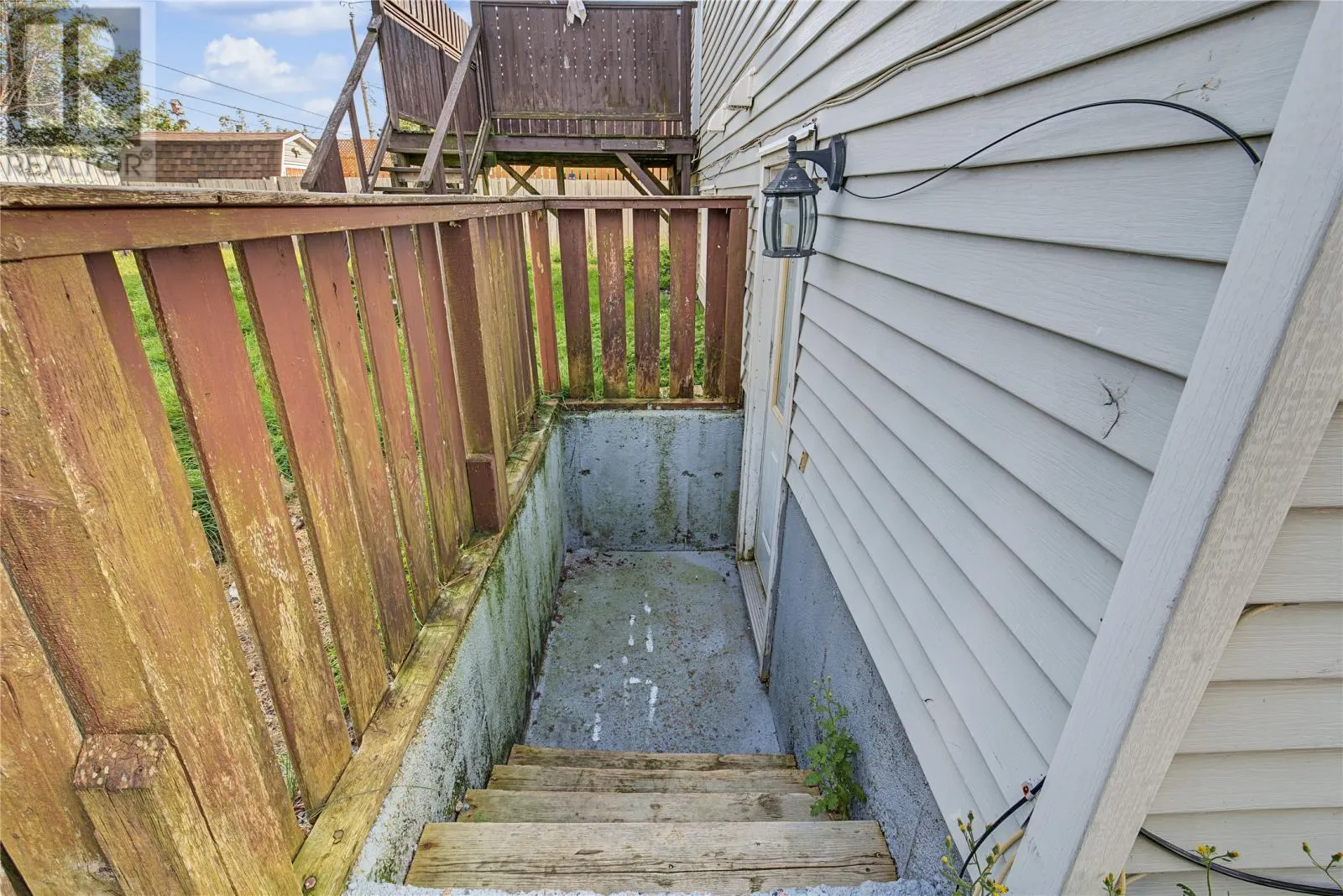 24 Gary Drive
