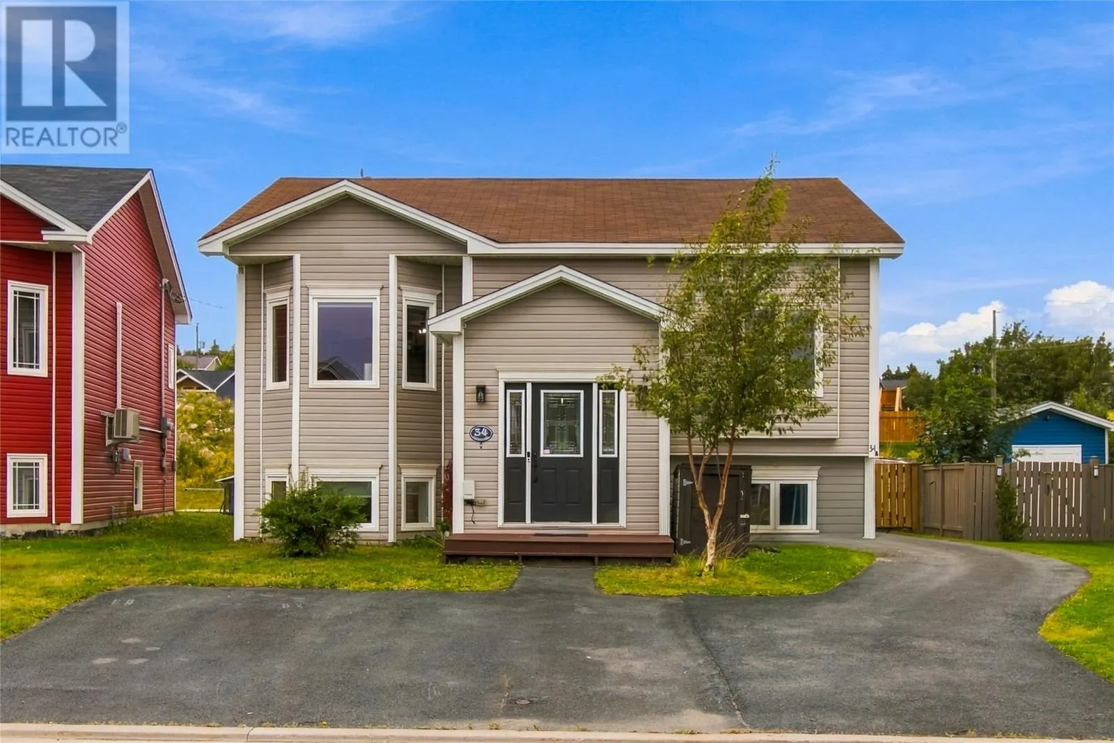 34 Maureen Crescent