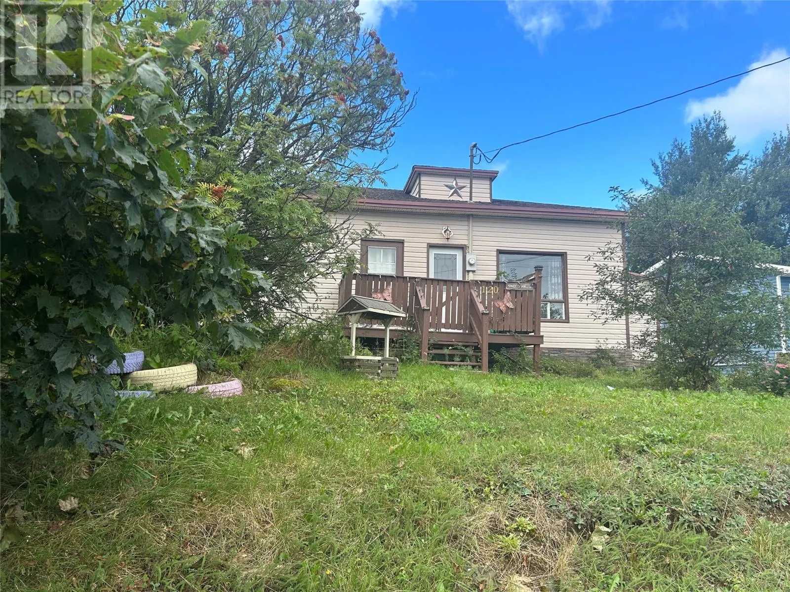 120 MARINE Drive