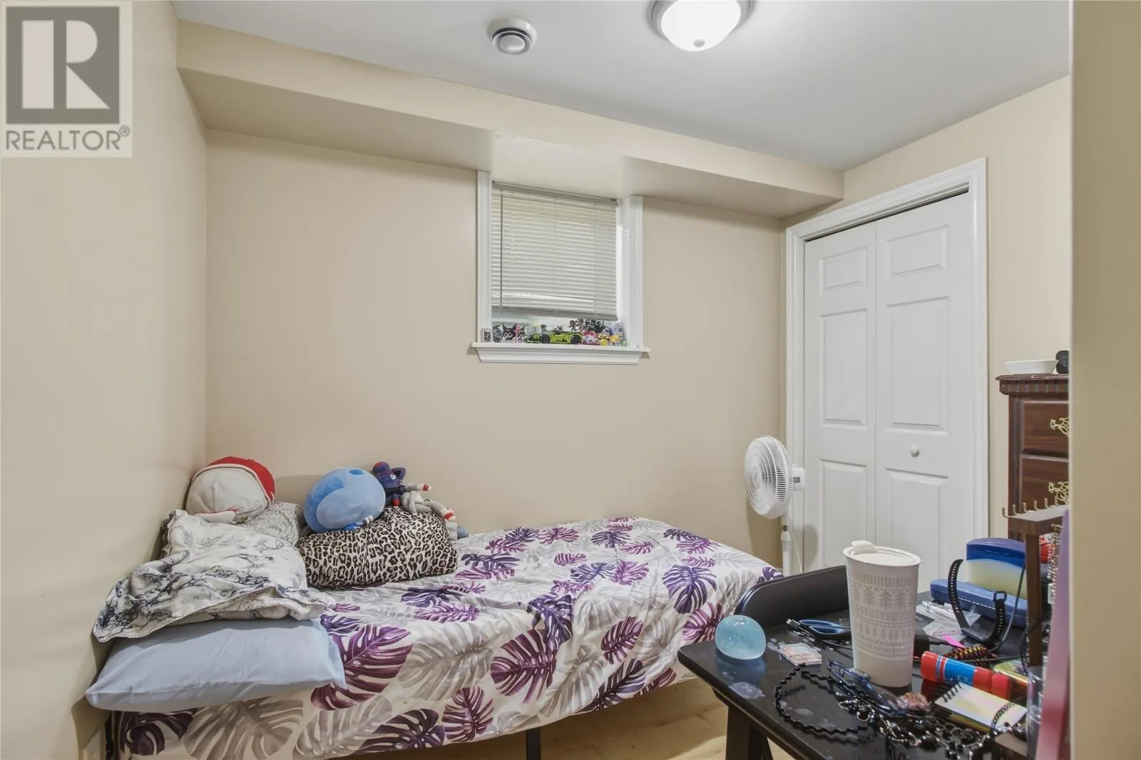 24 Hopedale Crescent
