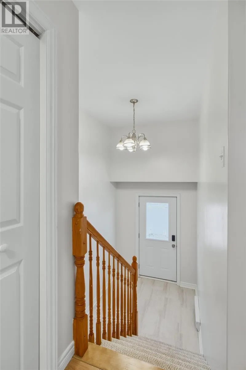 24 Hopedale Crescent