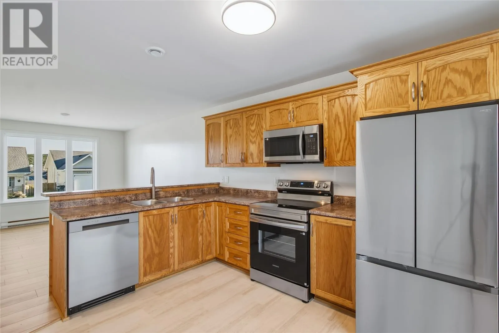 24 Hopedale Crescent