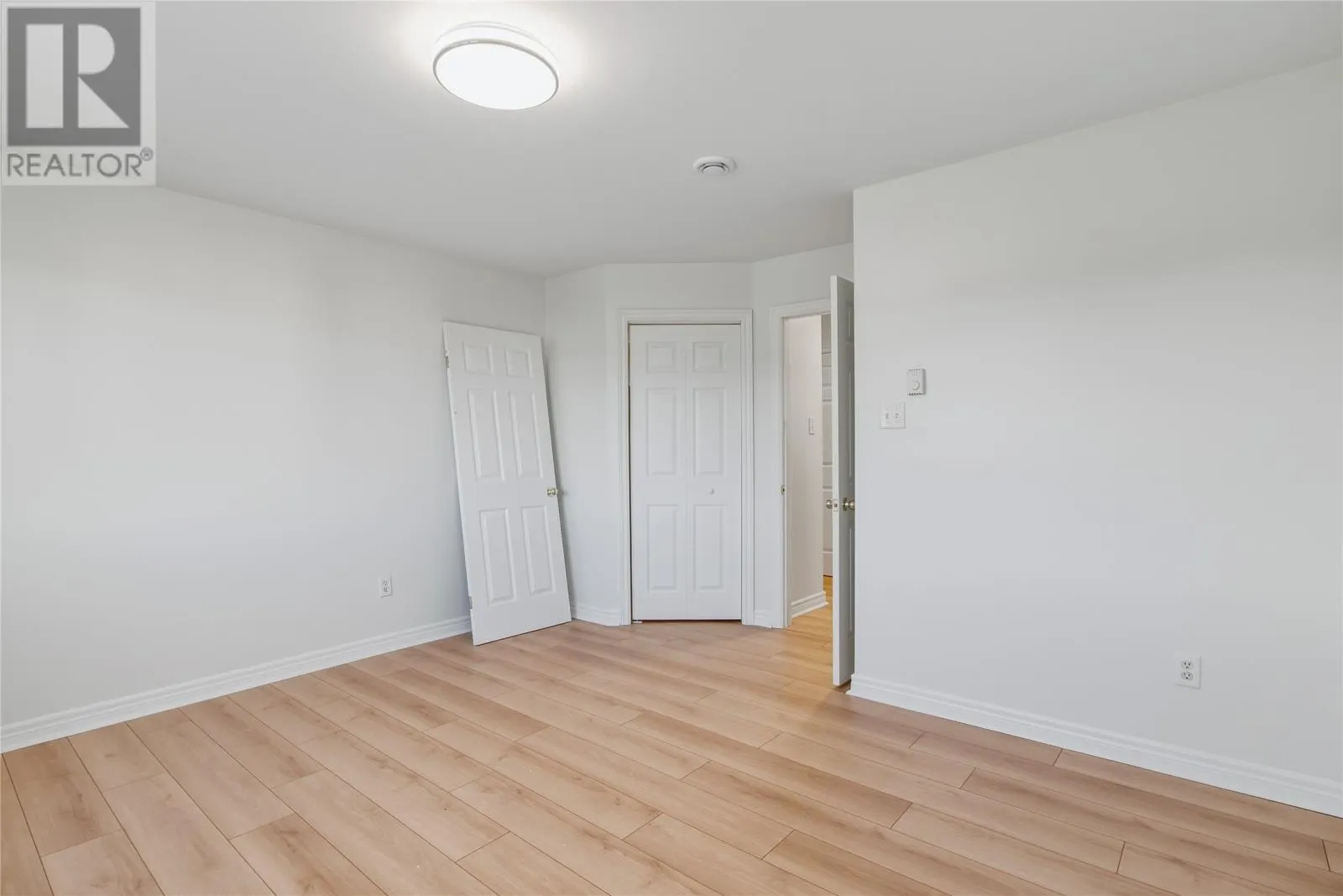 24 Hopedale Crescent