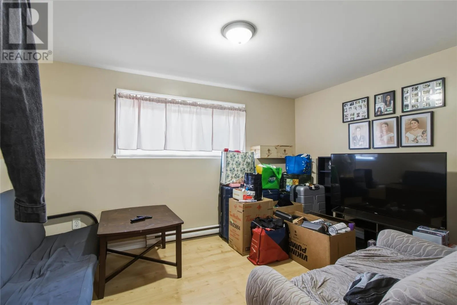 24 Hopedale Crescent