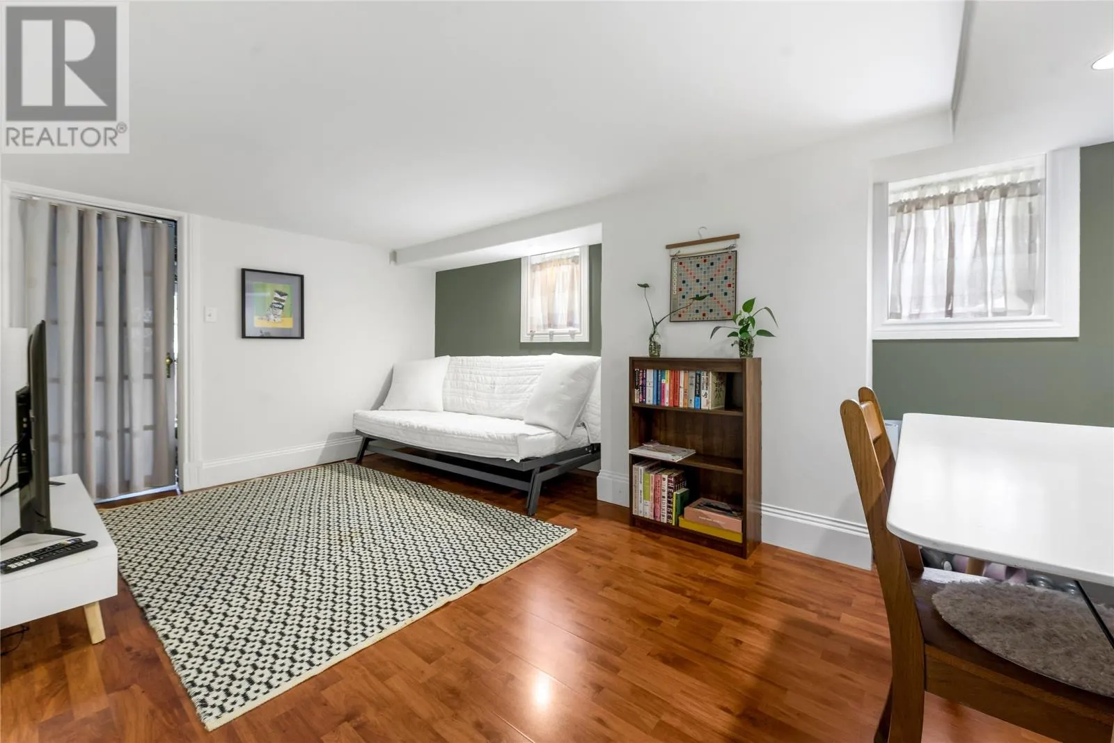 1 Bradbury Place