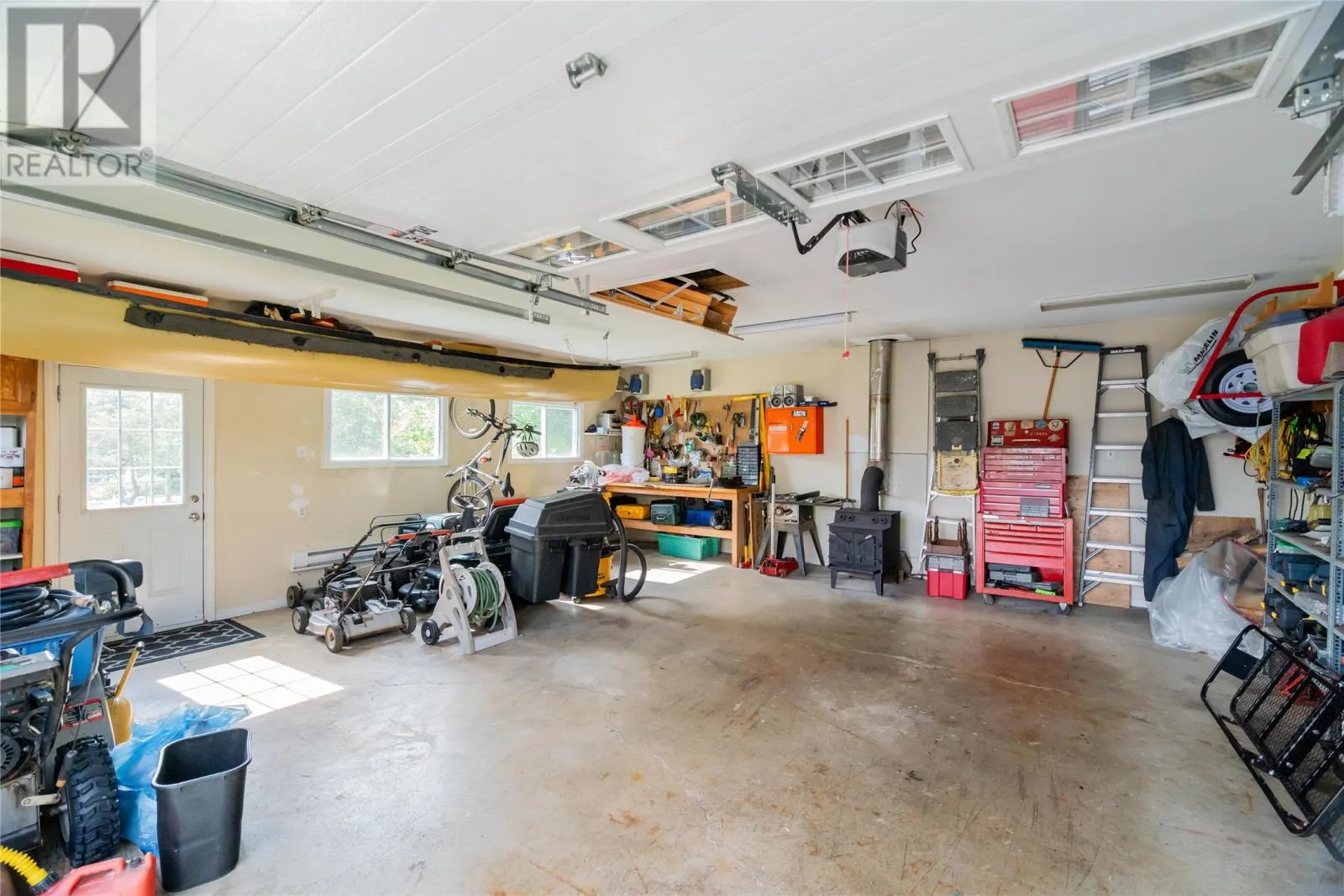43 Radio Range Road