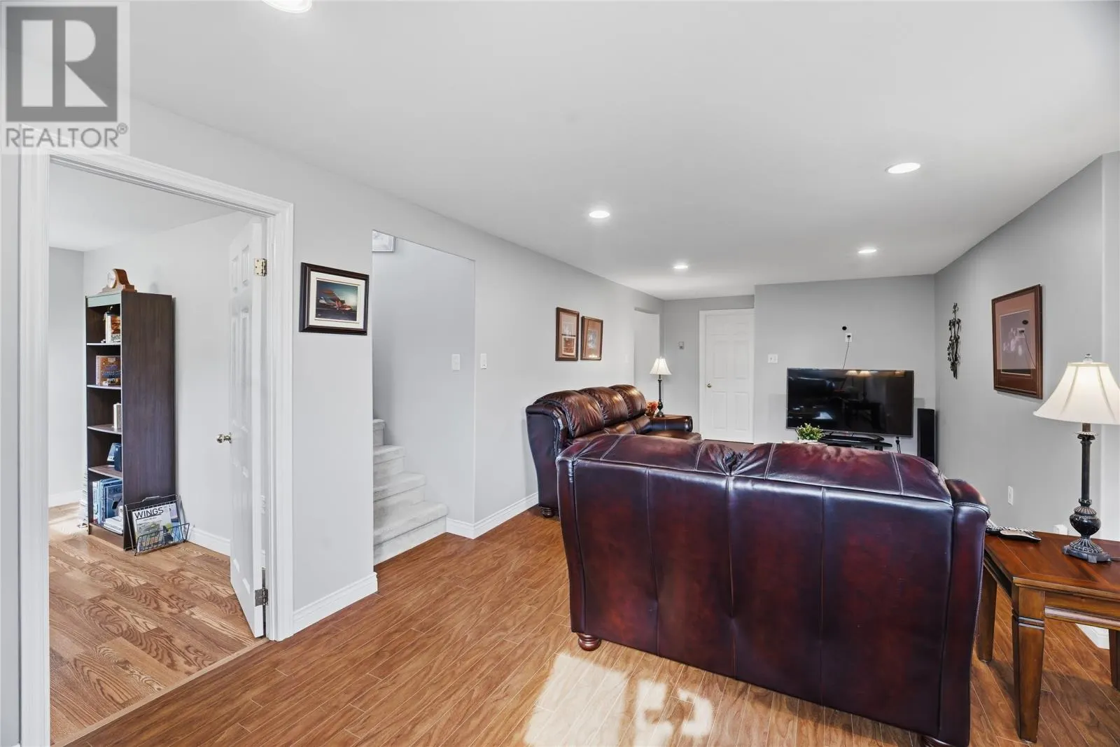 43 Radio Range Road