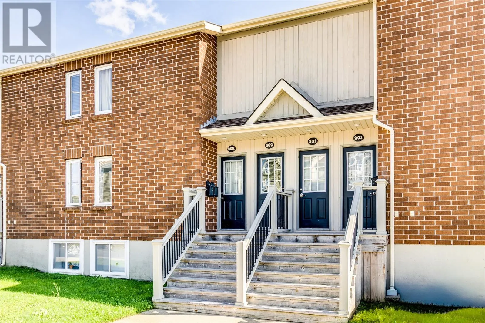 58 Pasadena Crescent Unit#202 #202