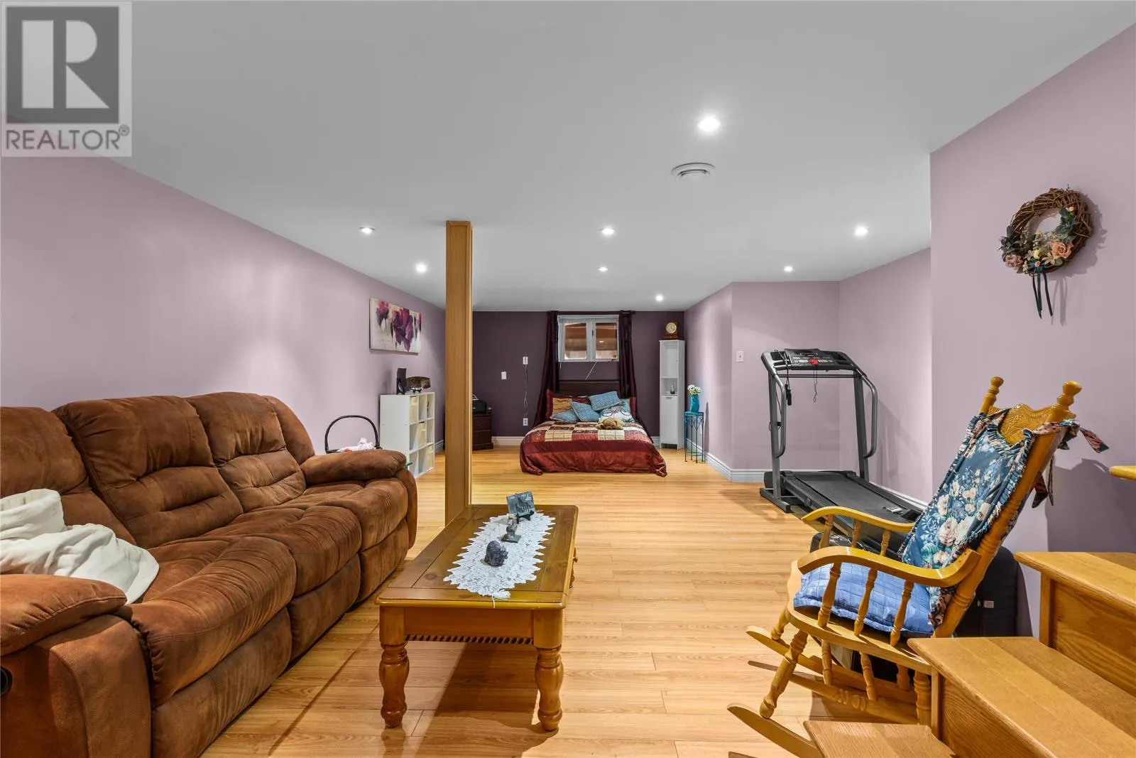 28 Dawes Hill Road
