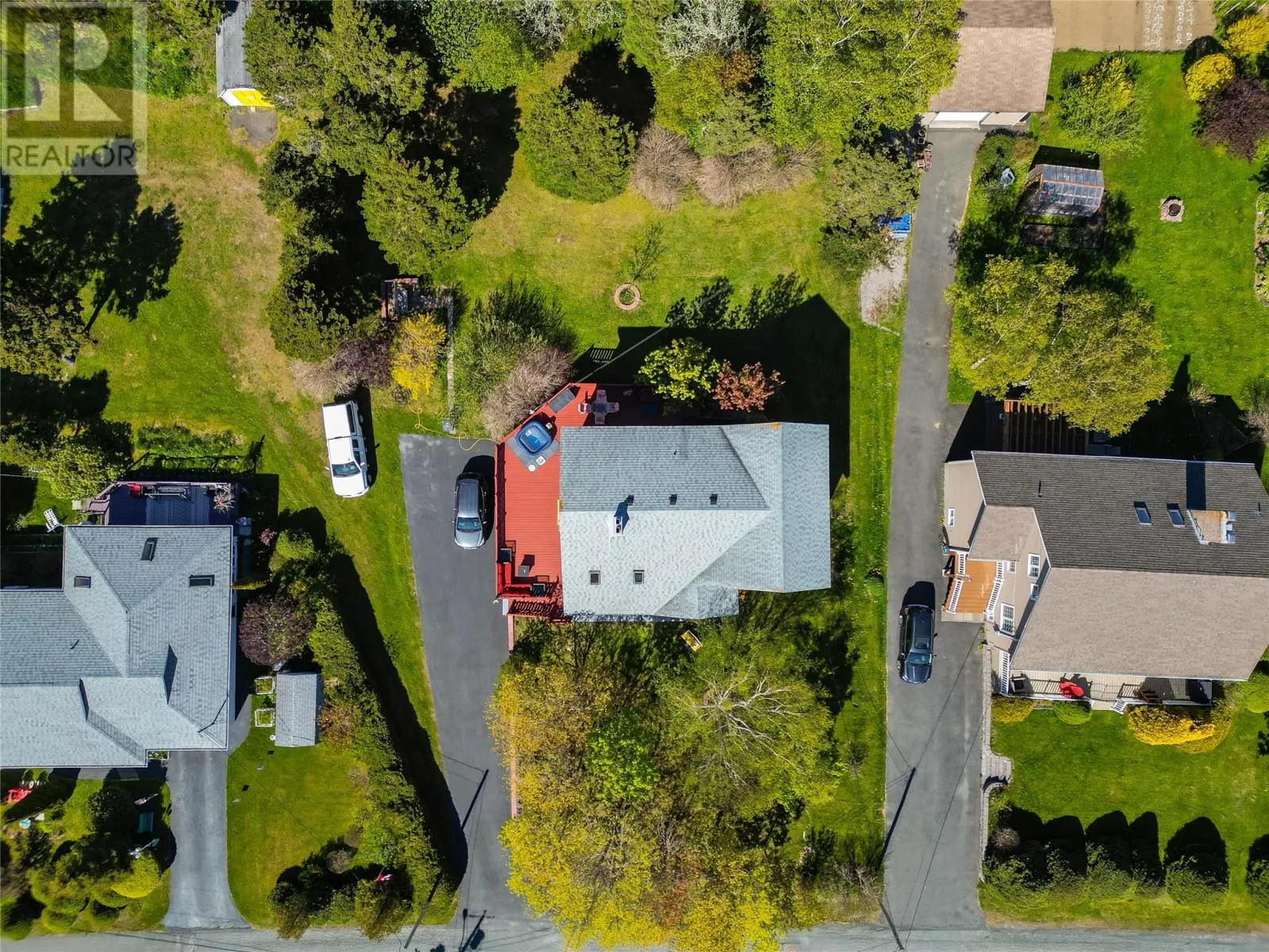 28 Dawes Hill Road