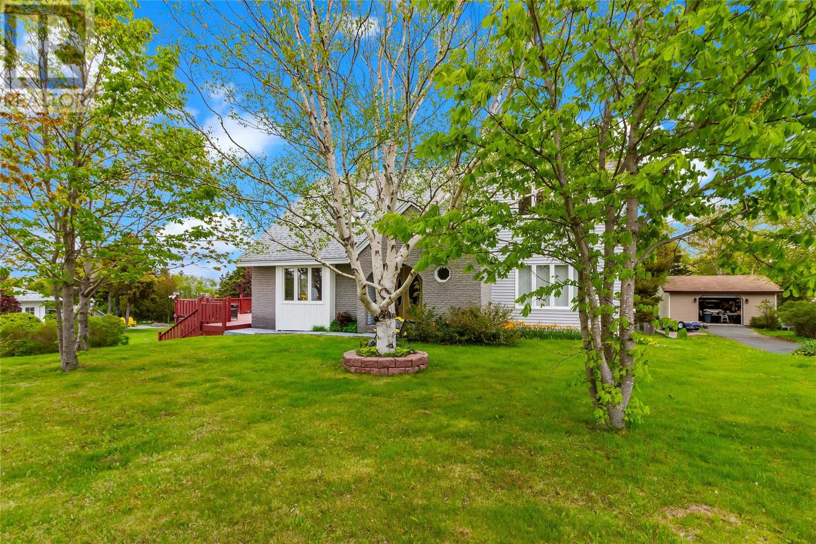28 Dawes Hill Road