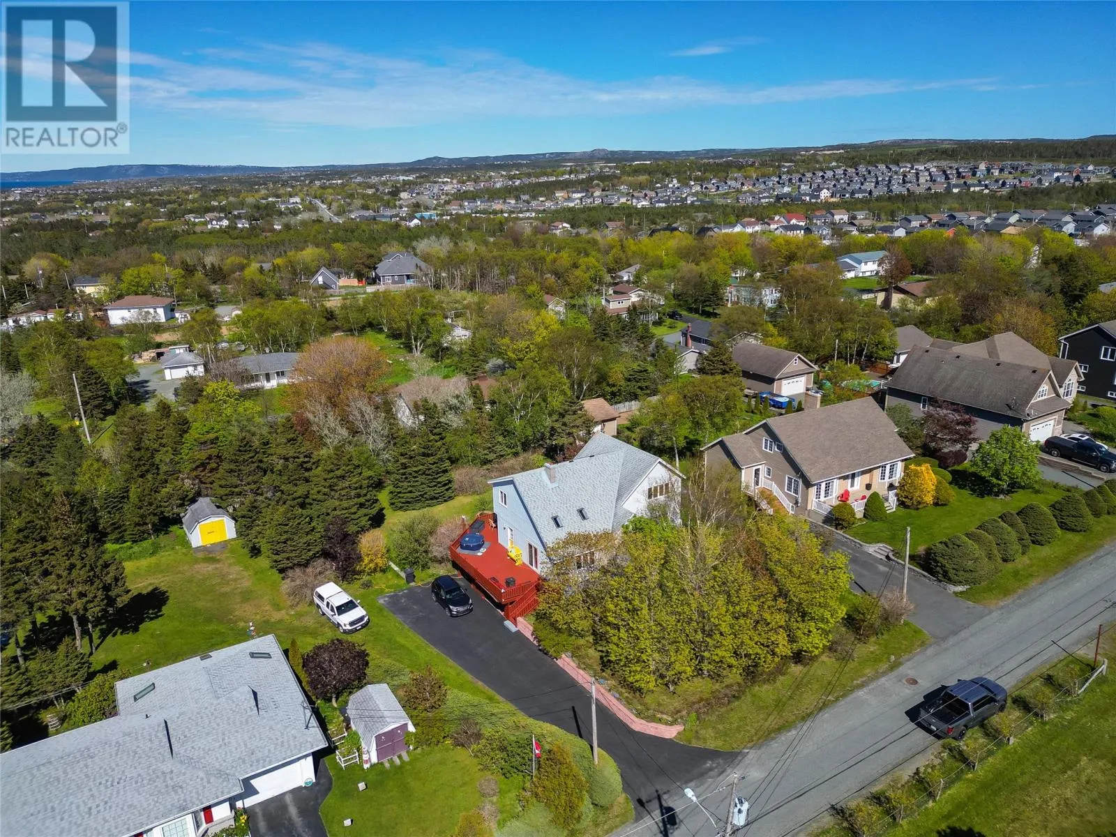 28 Dawes Hill Road