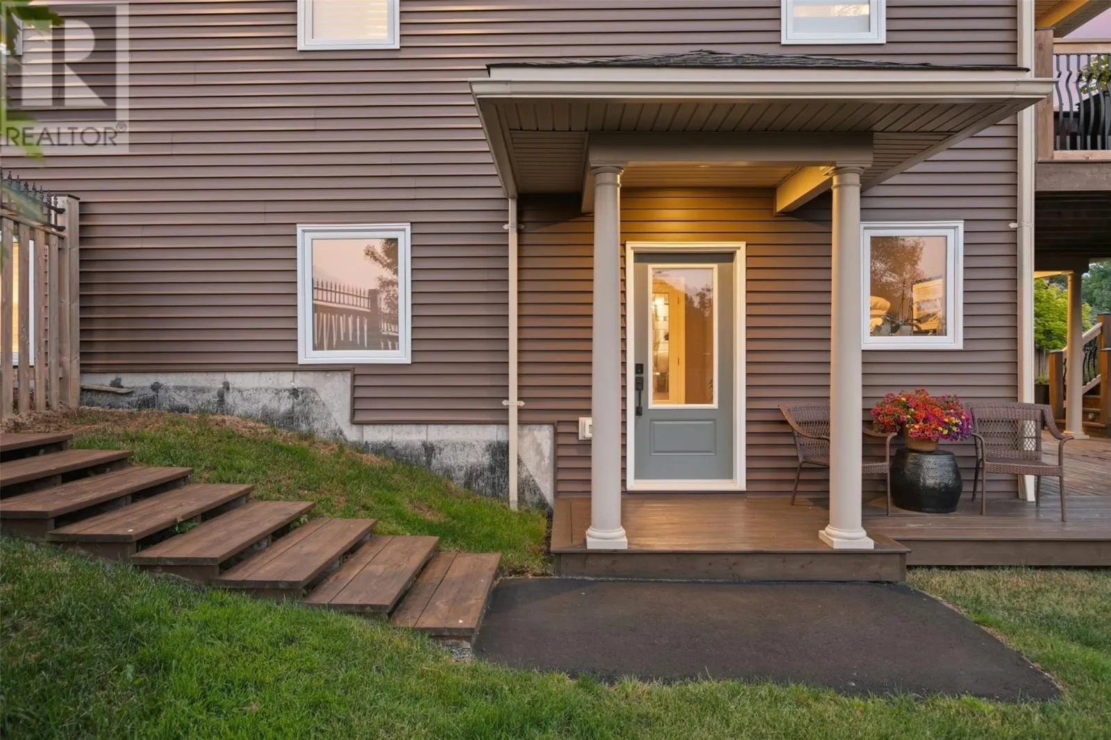 16 Little Bell Place