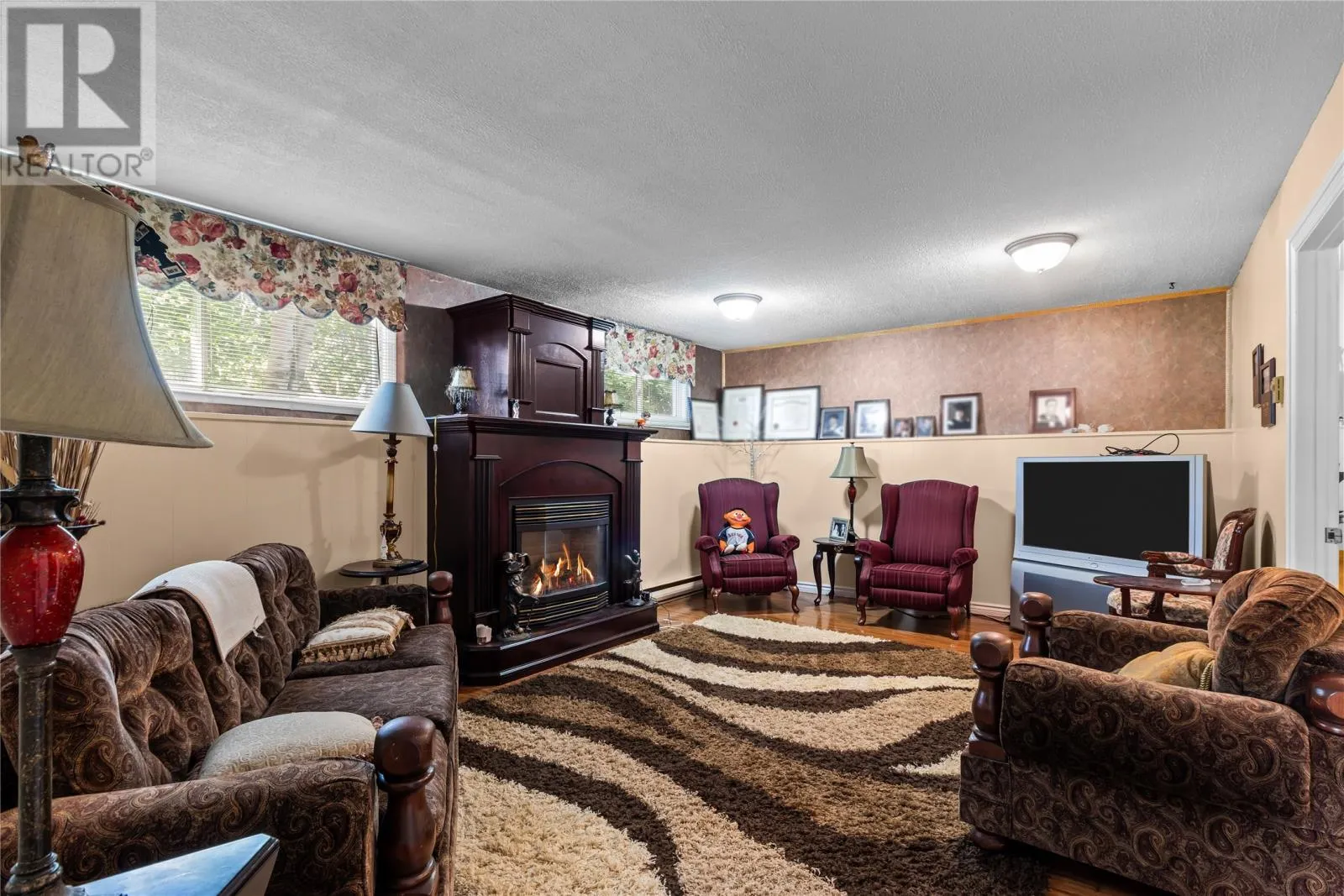 346 Canada Drive