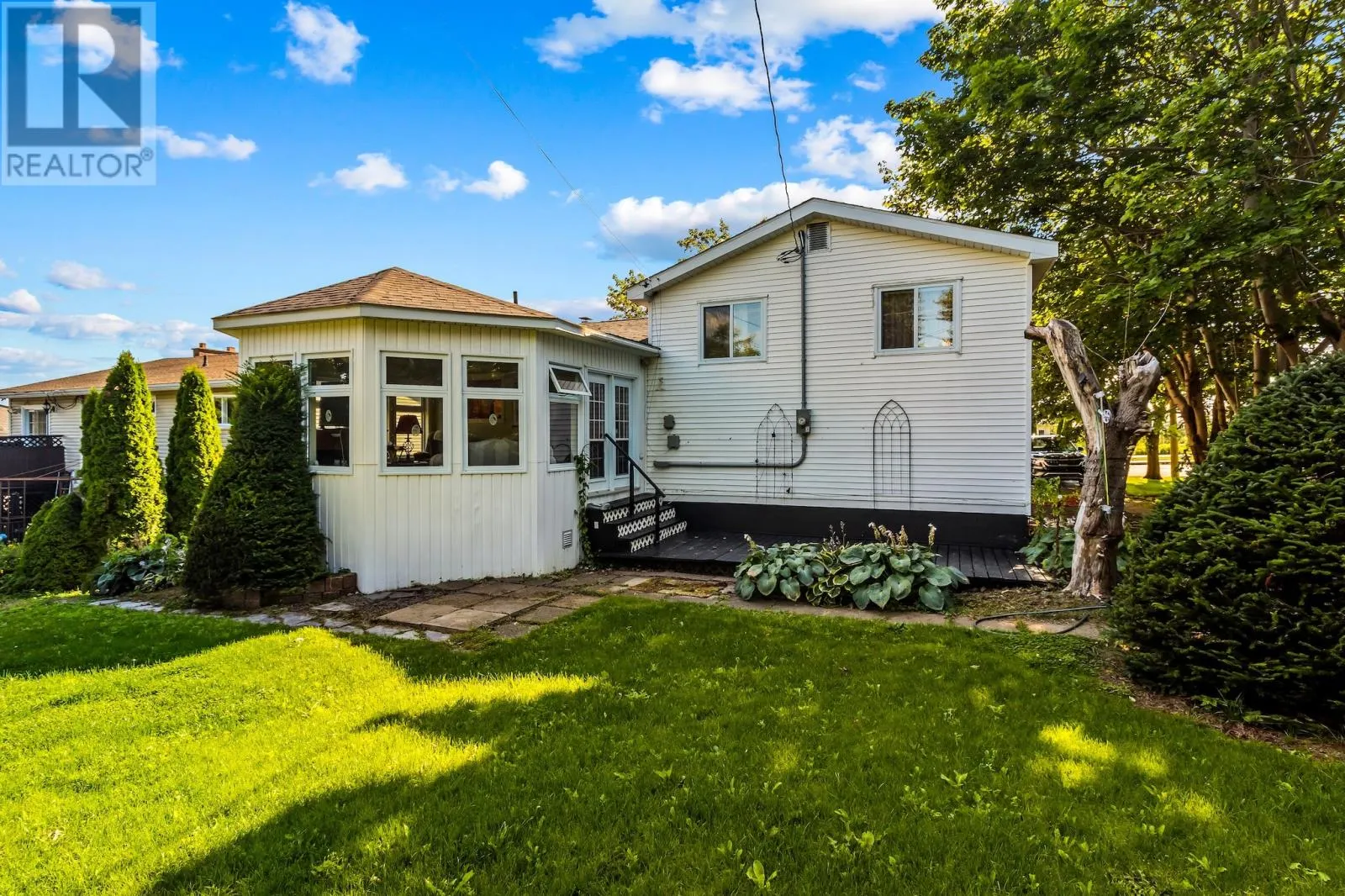 346 Canada Drive