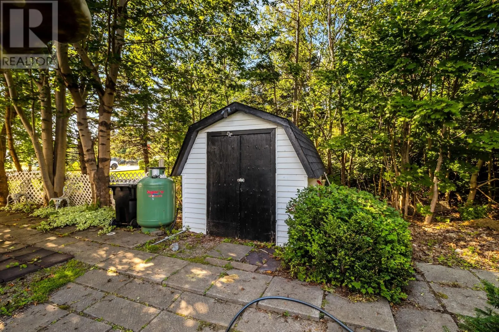 346 Canada Drive