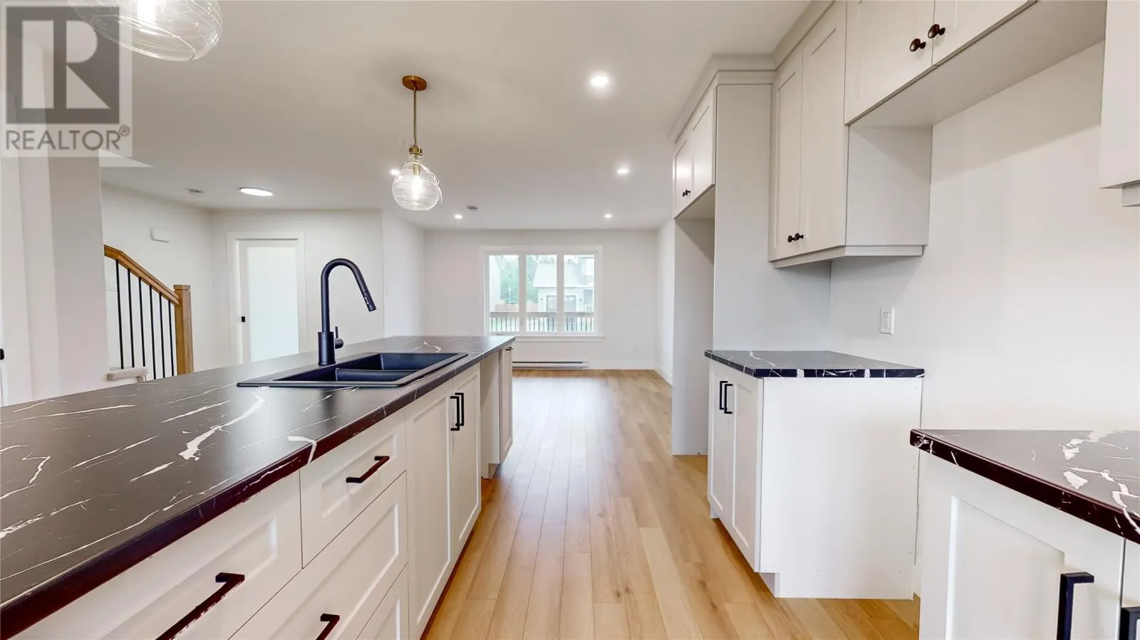 8 Walnut Street