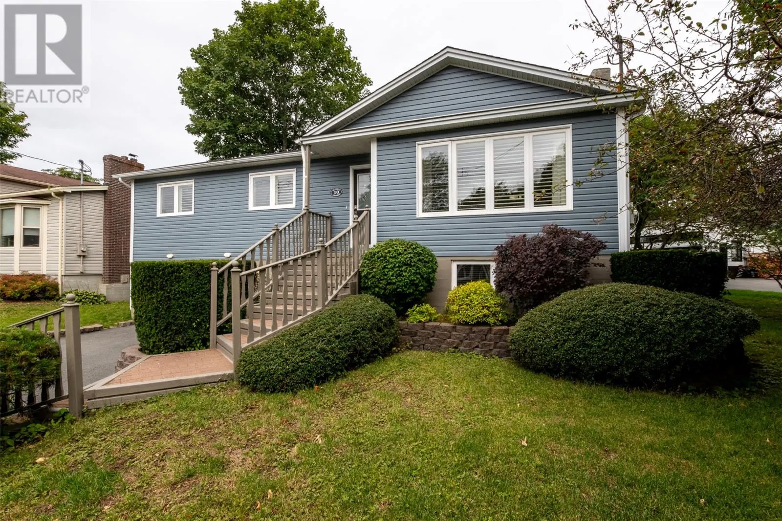 10 Strawberry Marsh Road