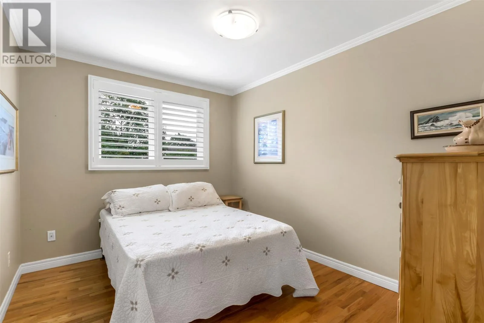 10 Strawberry Marsh Road