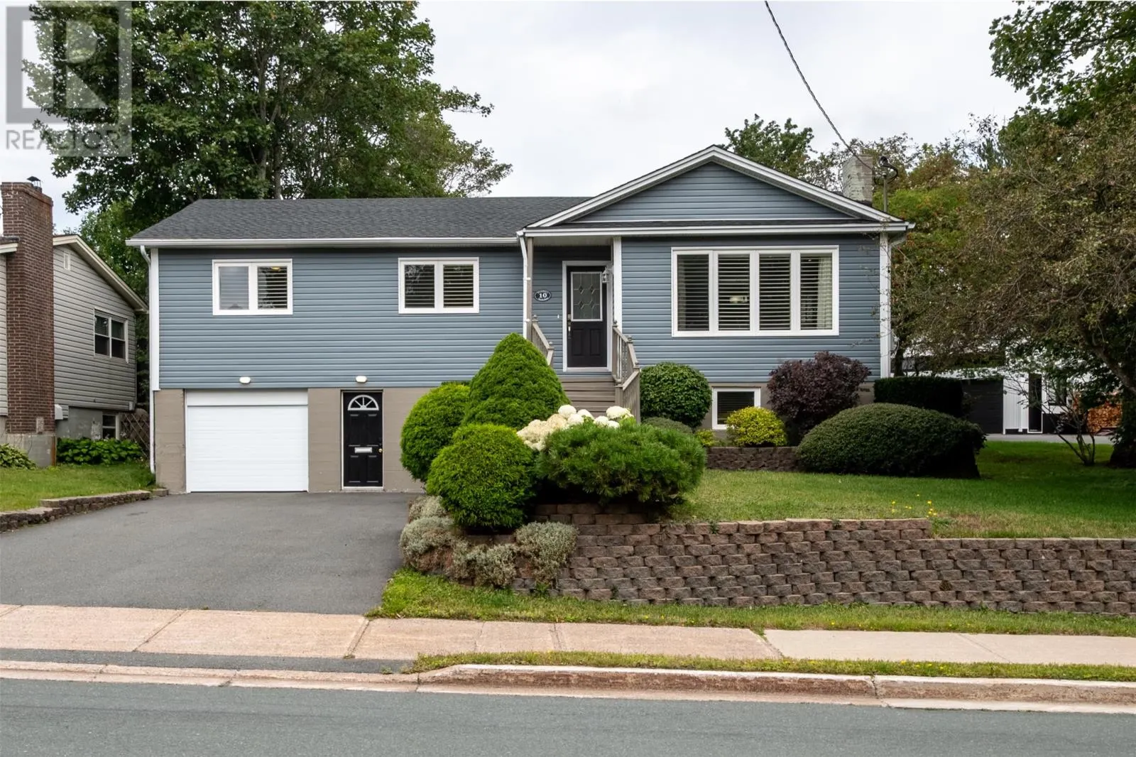 10 Strawberry Marsh Road