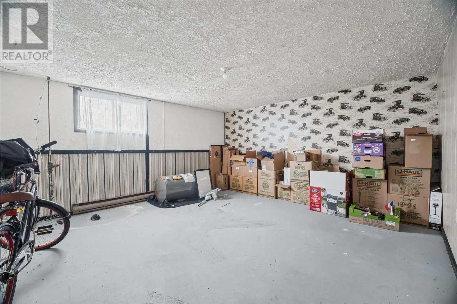 75 Fahey Street