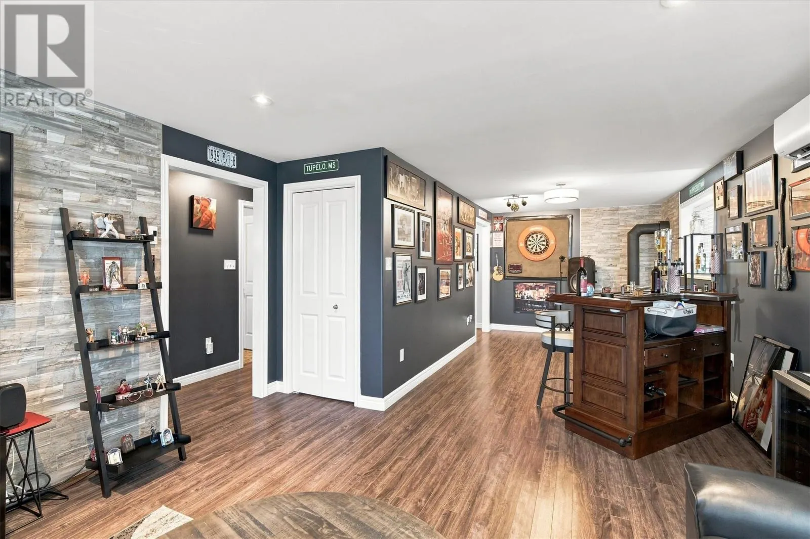 7 Brant Drive