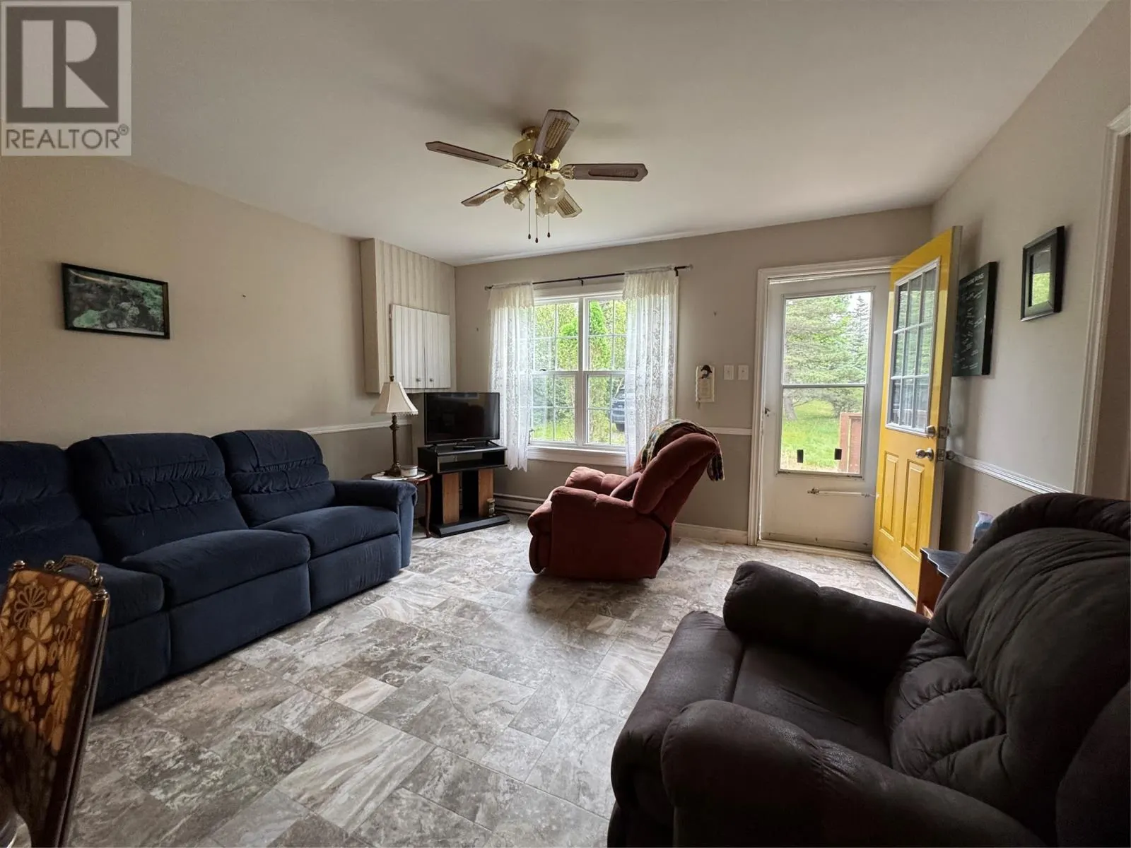 16 Mobile First Pond Road