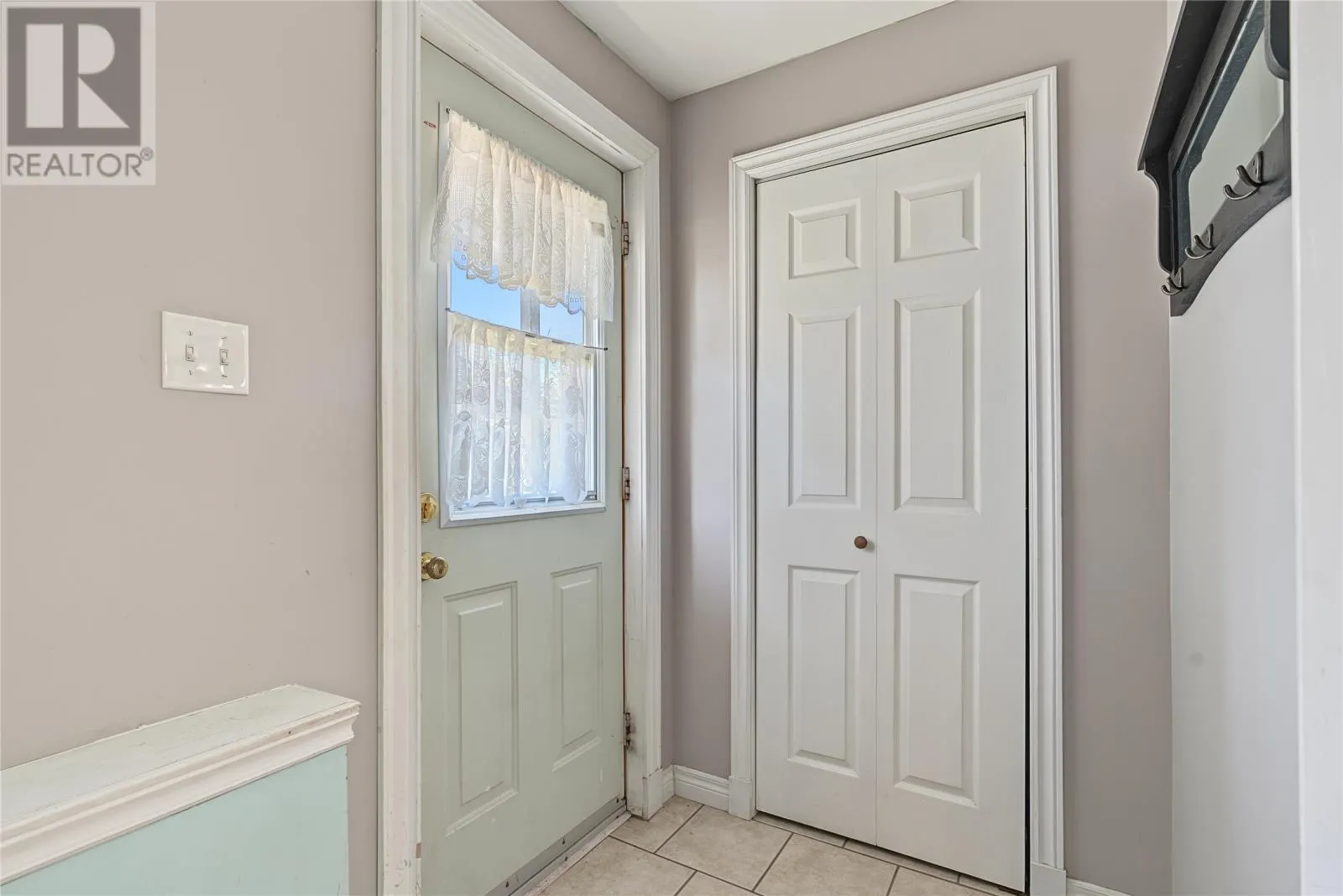 7 Jakes Lane