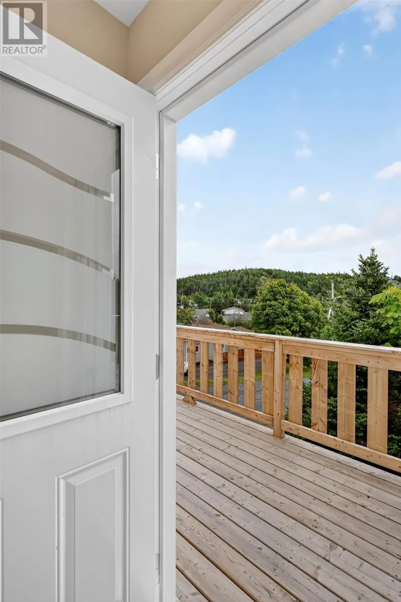 18 Rocky Pond Road