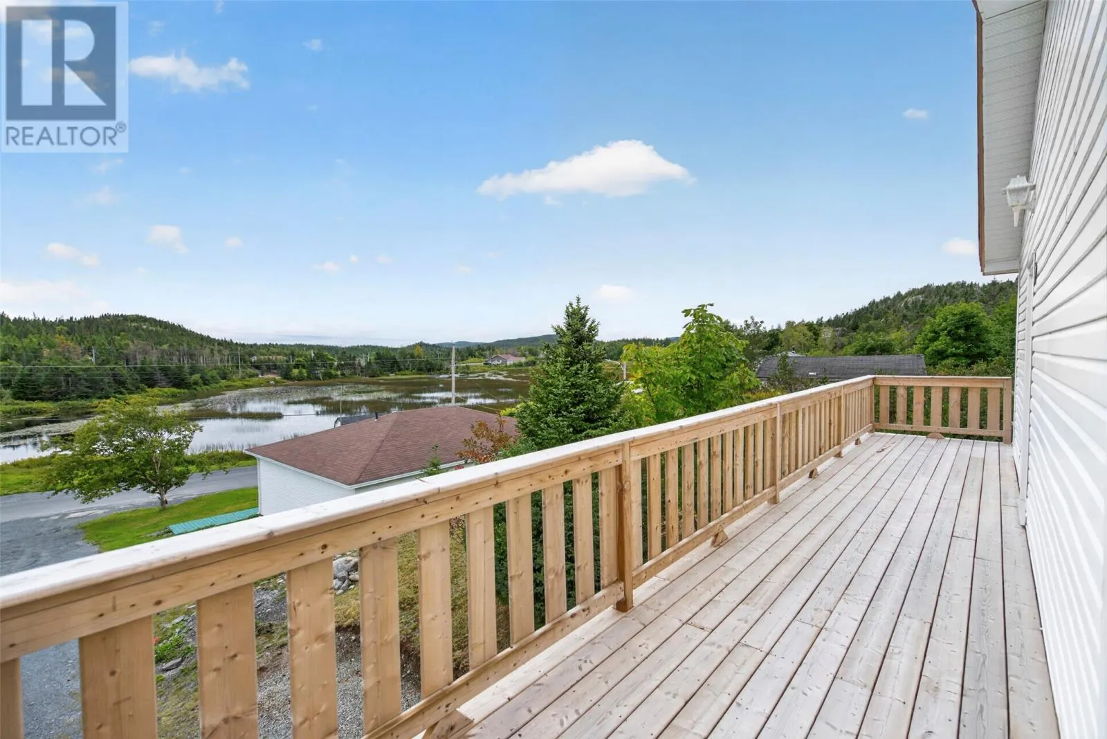 18 Rocky Pond Road