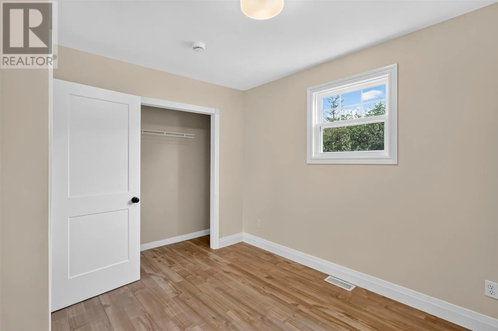 18 Rocky Pond Road