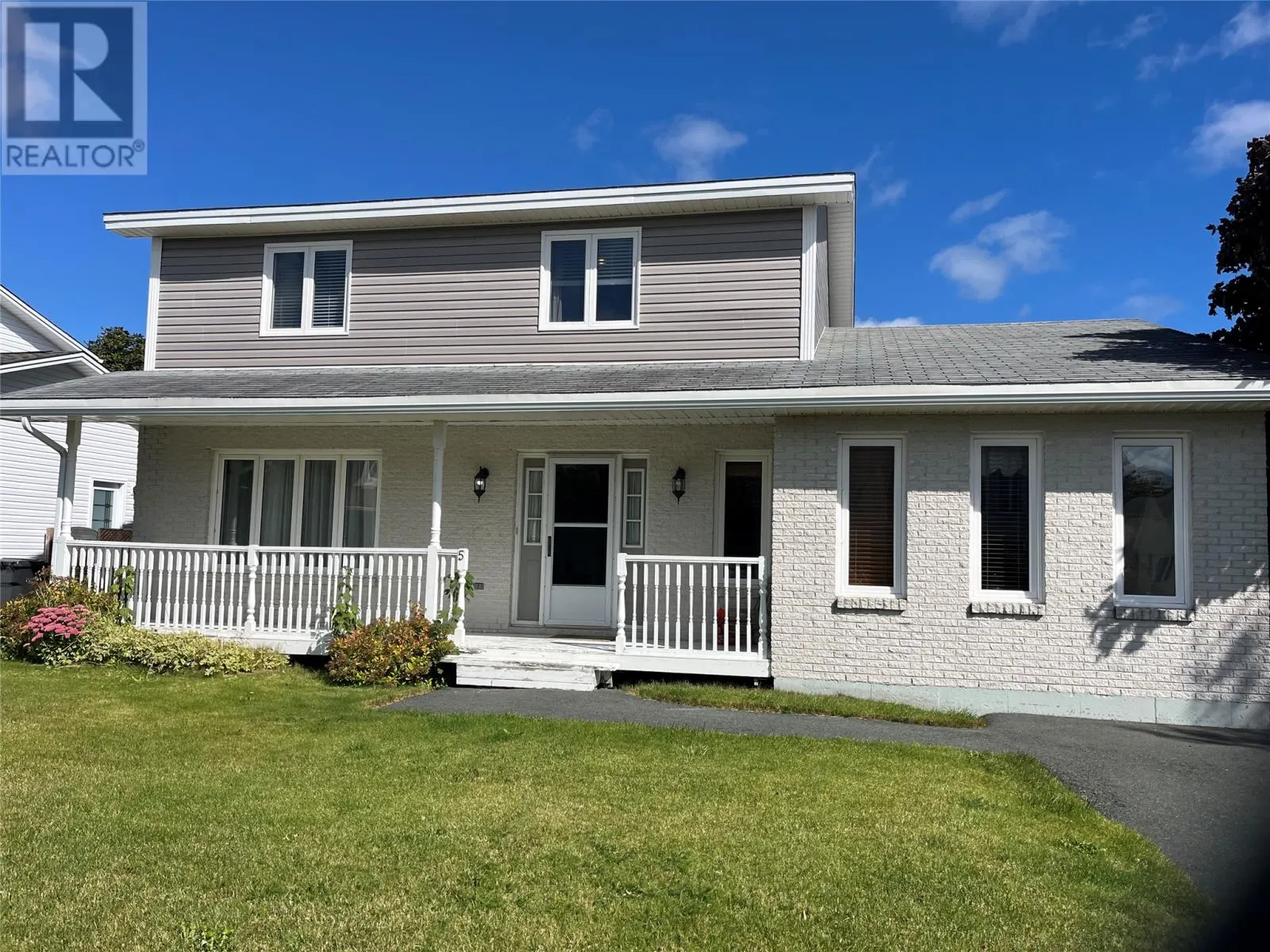 5 Trafalgar Drive