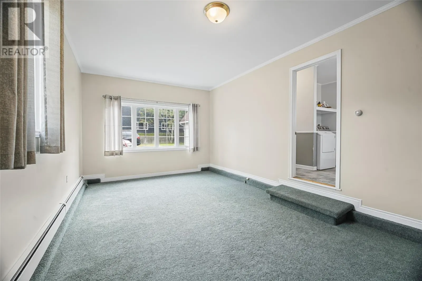 2 Bally Haly Place