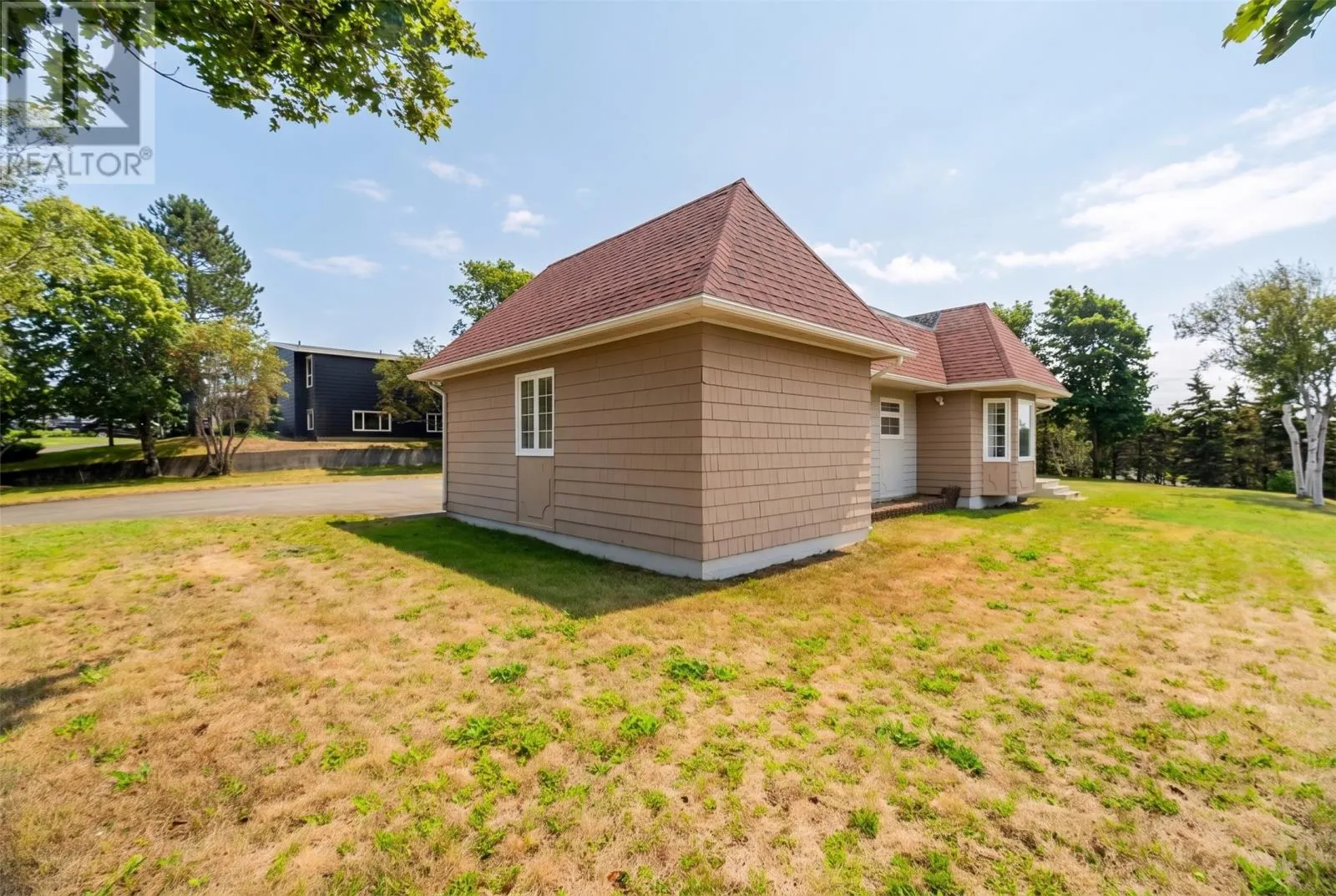 2 Bally Haly Place