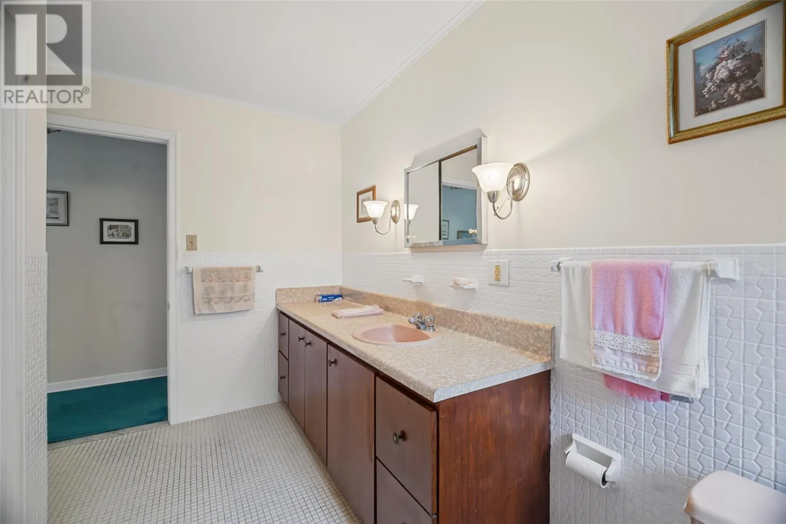2 Bally Haly Place