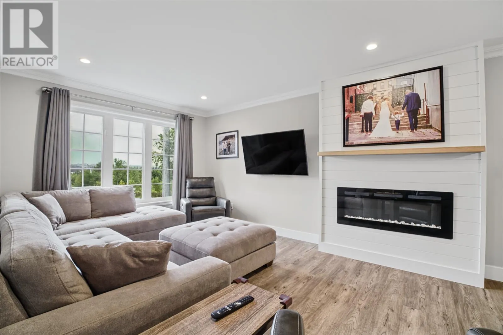 161 Lanark Drive