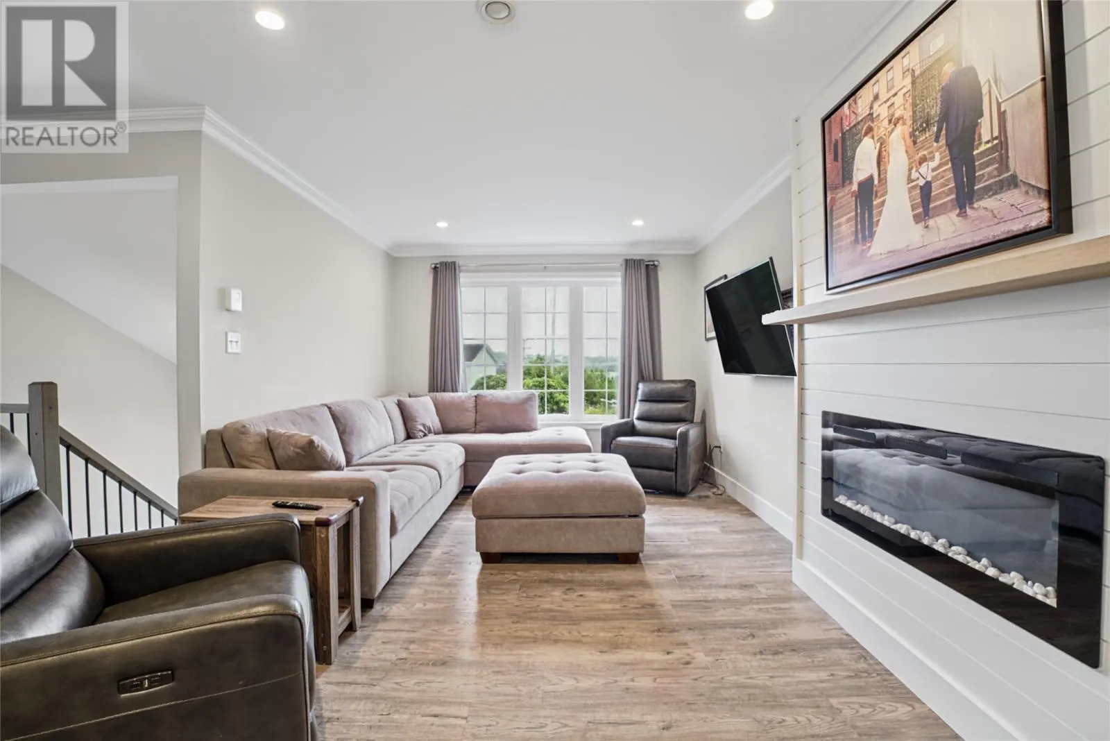 161 Lanark Drive