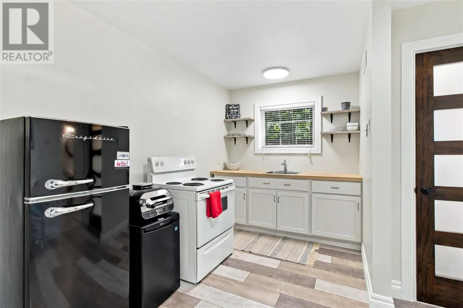 12 Brookfield Road