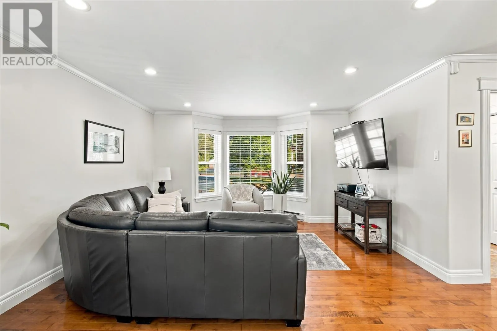 12 Brookfield Road