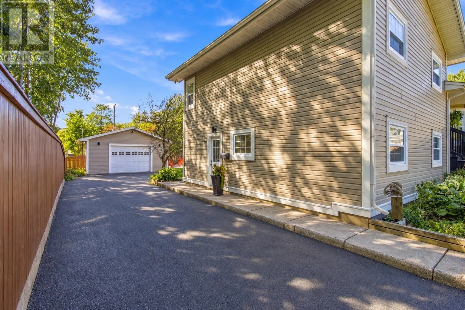 12 Brookfield Road
