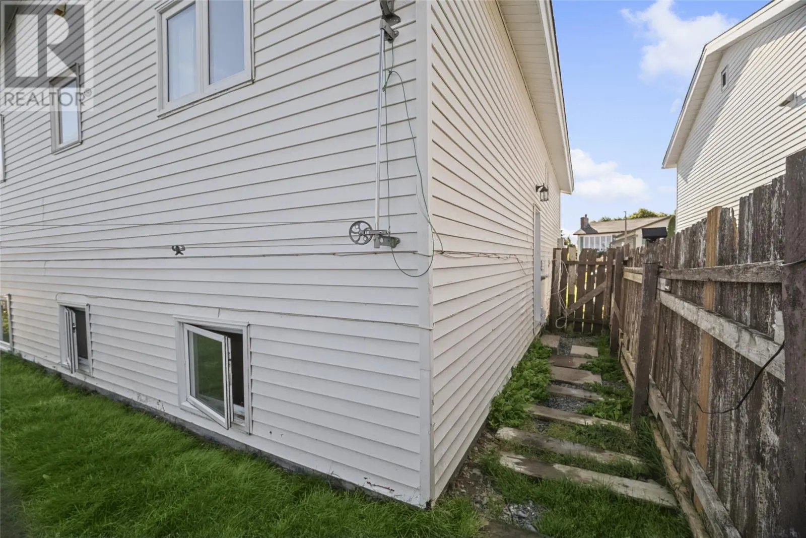 31 Princeton Crescent