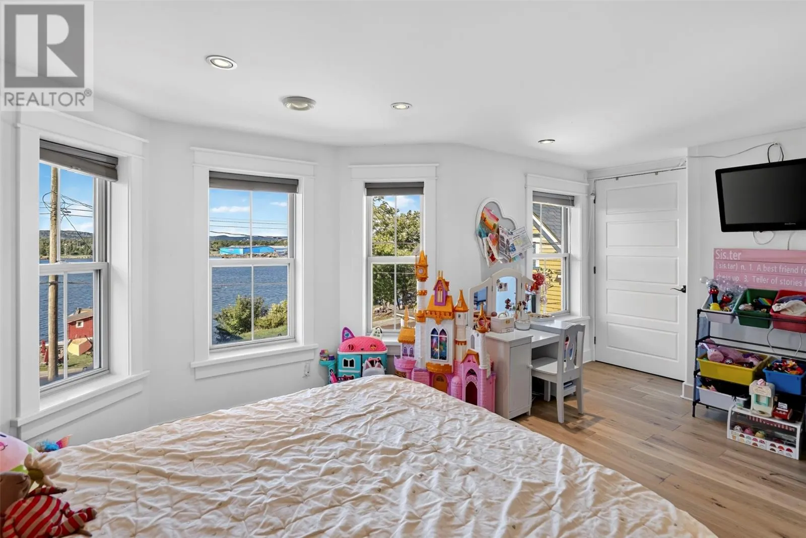 108 George Mercer Drive