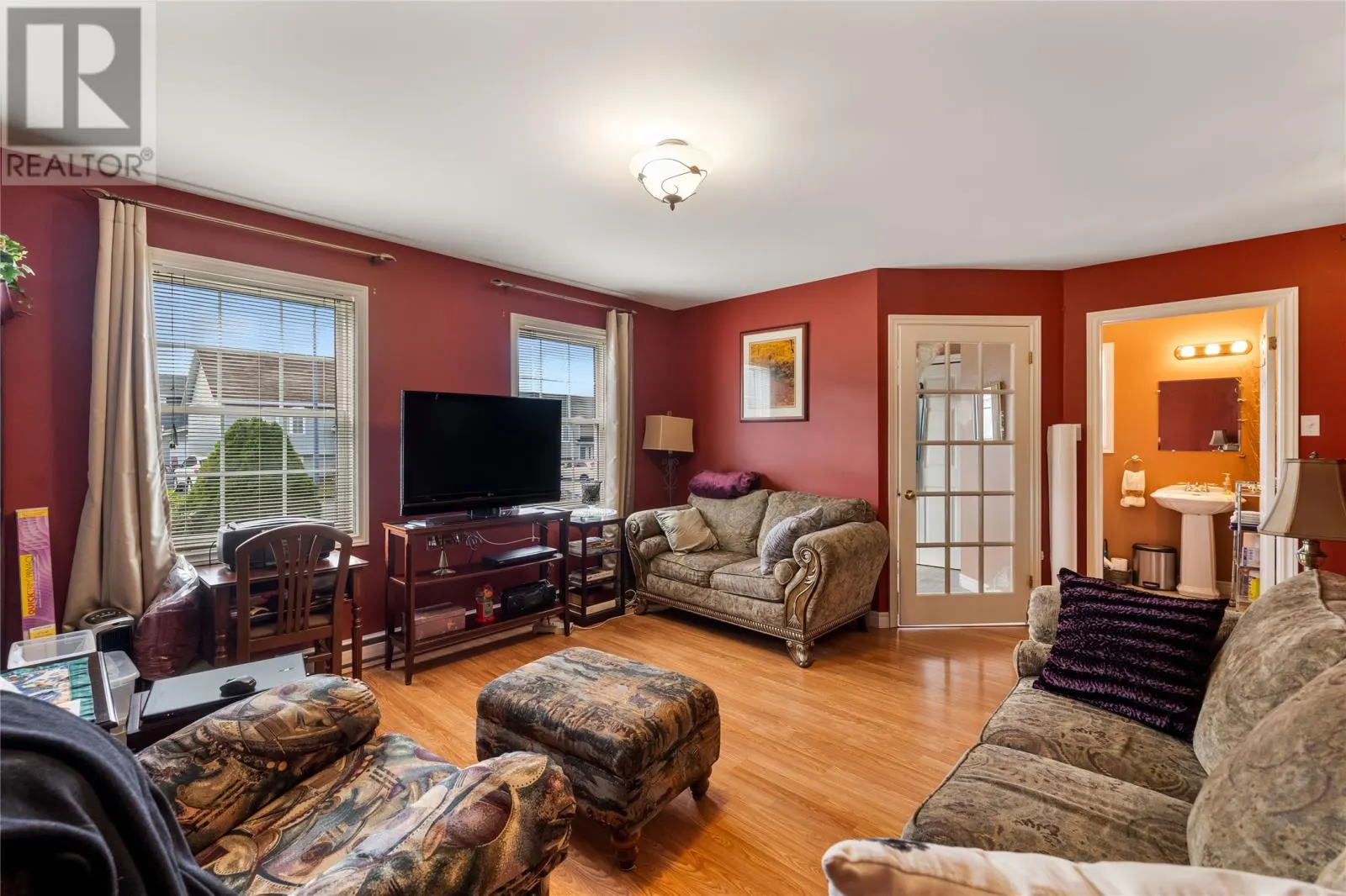 7 Mockingbird Drive