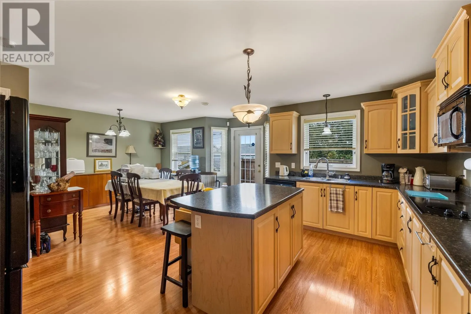 7 Mockingbird Drive