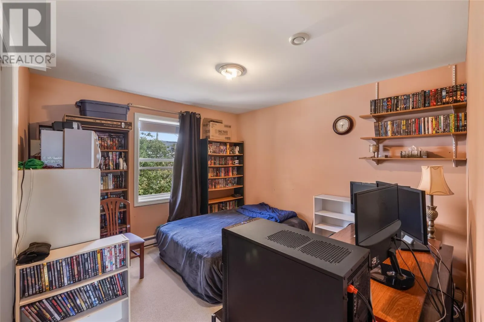 7 Mockingbird Drive